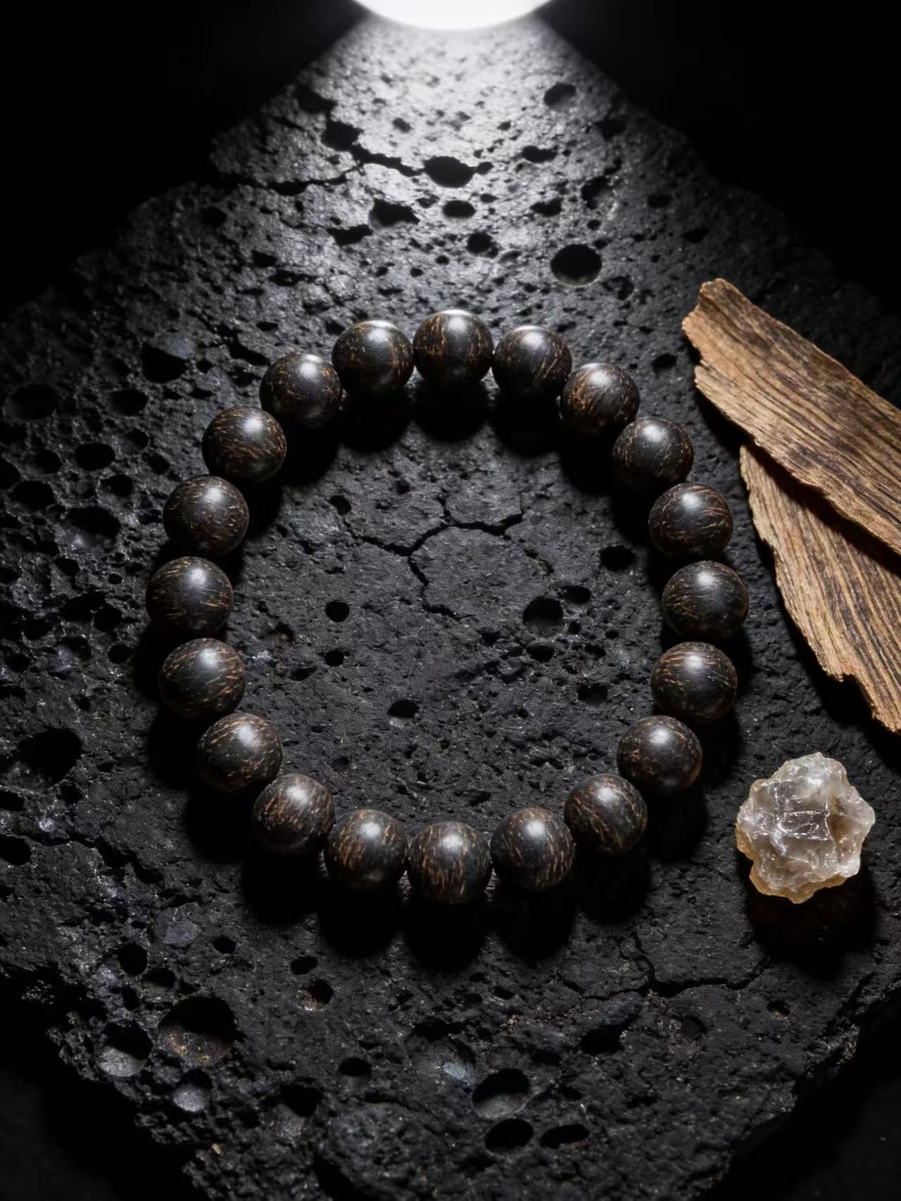 Black Gold Harmony - Incense Bead Bracelet